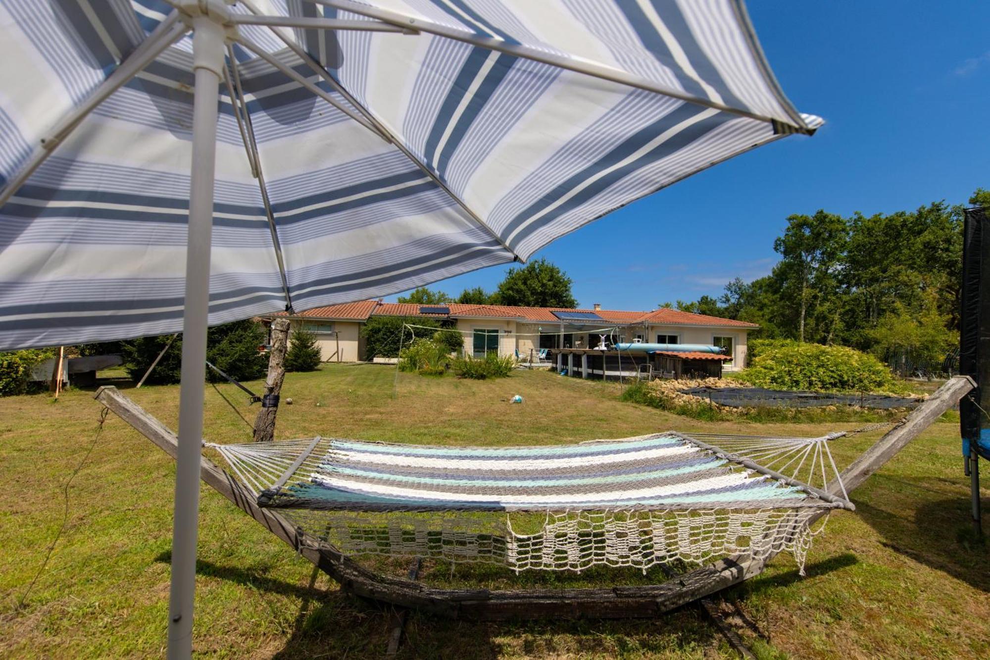 Familiale Sur 3000M2 Avec Piscine Villa Biscarrosse Exterior photo